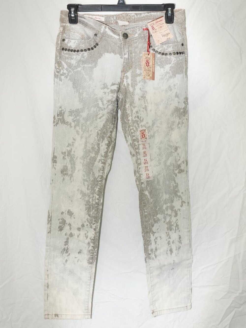 NWT Decree Juniors Size 11 Regular Jeans Super Skinny Low Rise Bleached Rivits